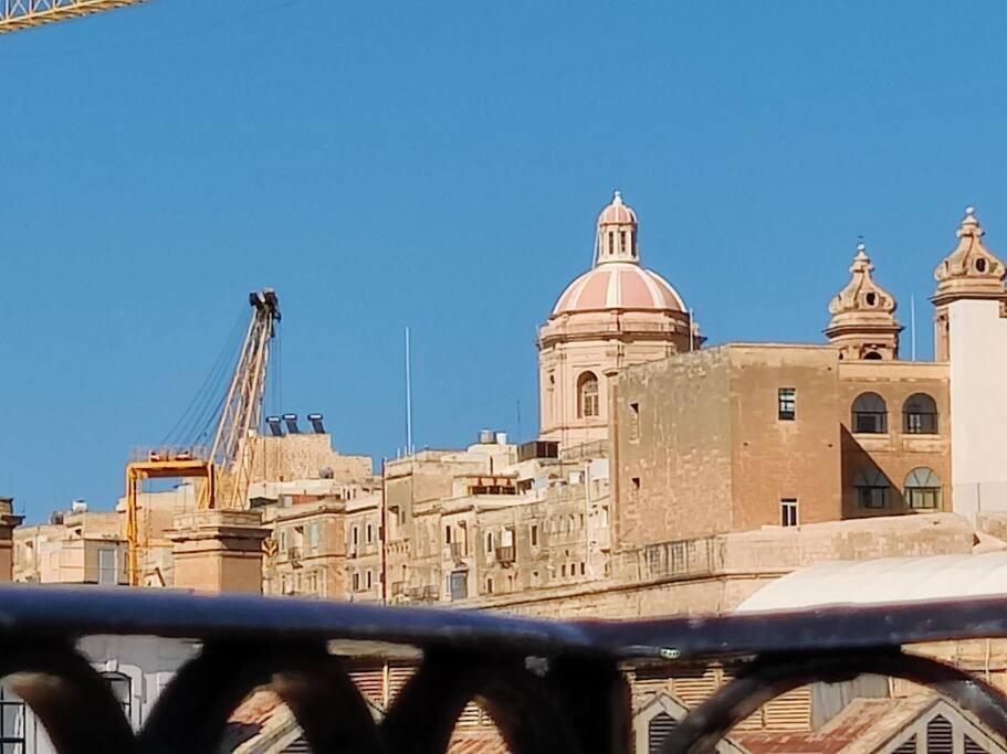 Deck 3 Savynomad Harbour Residences Wow Views Cospicua Exterior foto